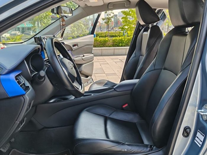 Toyota C-HR 2022 2.0L Comfort Edition, Март 2023 г., пробег 26900 км. (Б/у) Передний — изображение 4