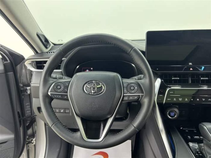 Venza 2022 2.0L CVT 4WD Supreme Edition, Март 2022 г., пробег 7100 км. (Б/у) Полный — изображение 4