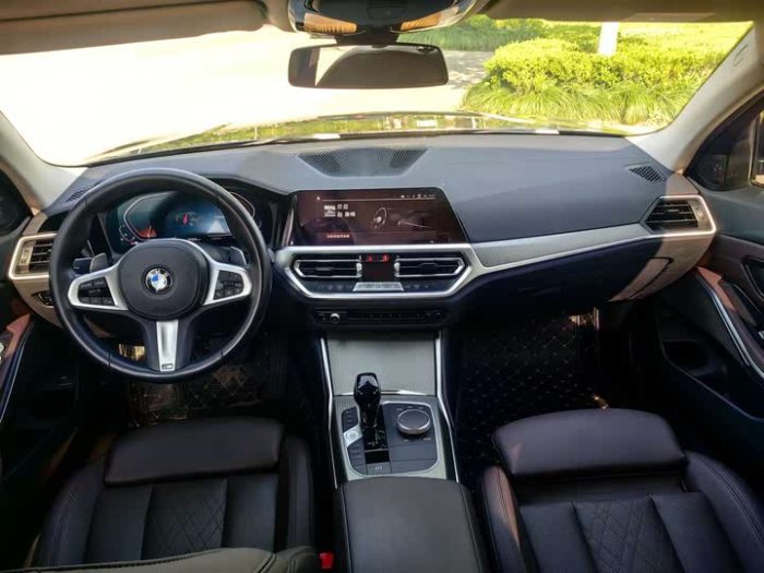 BMW 3 Series 2022 325Li M Sport Night Edition, Октябрь 2022 г., пробег 22300 км. (Б/у) Задний — изображение 5