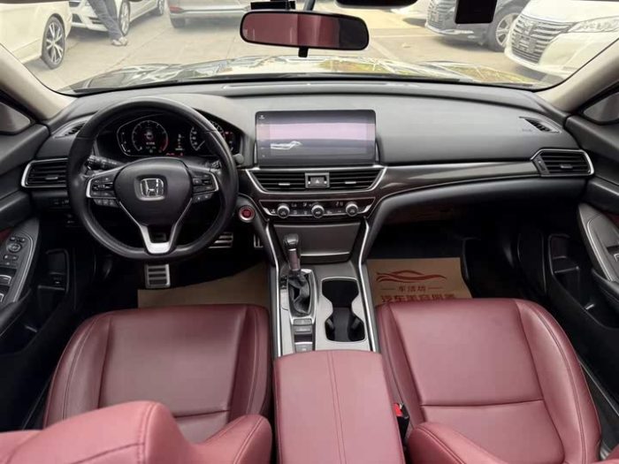 2022 Accord 260TURBO Fantasy Night Premium Edition, Январь 2023 г., пробег 33000 км. (Б/у) Передний — изображение 6