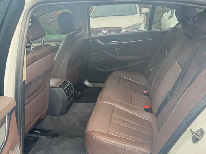BMW 5 Series 2022 530Li Leading Luxury Package, Февраль 2022 г., пробег 71000 км. (Б/у) Задний — изображение 6