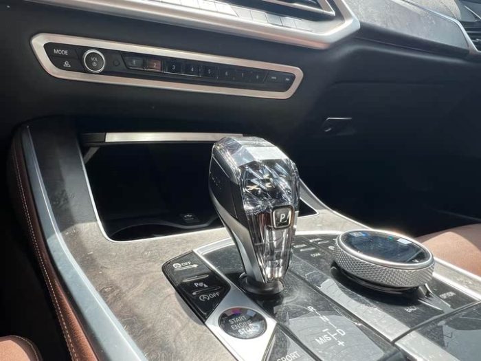 BMW X5 2022 facelift xDrive 30Li M Sport package, Сентябрь 2022 г., пробег 105000 км. (Б/у) Полный — изображение 6