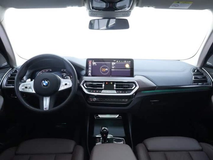BMW X3 2023 xDrive30i Leading M Night Edition, Март 2023 г., пробег 28400 км. (Б/у) Полный — изображение 6