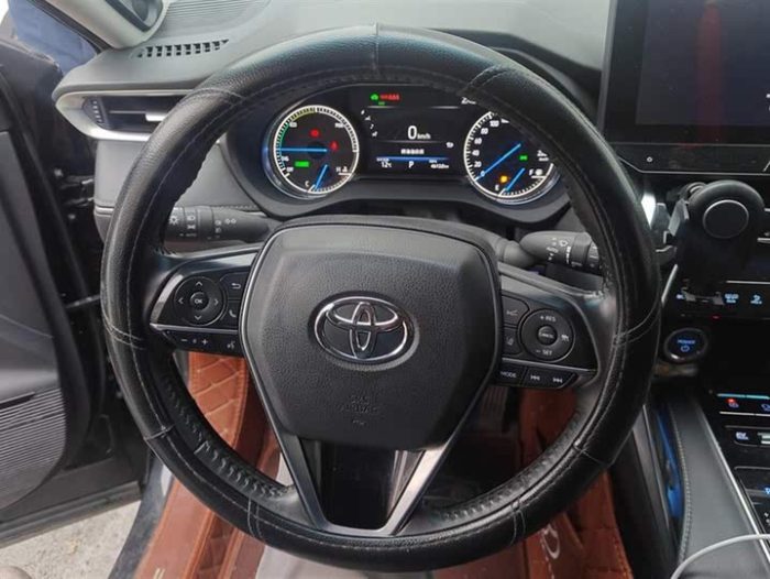 2022 Venza Dual Engine 2.5L CVT 2WD Premium Edition, Февраль 2023 г., пробег 34600 км. (Б/у) Полный — изображение 6