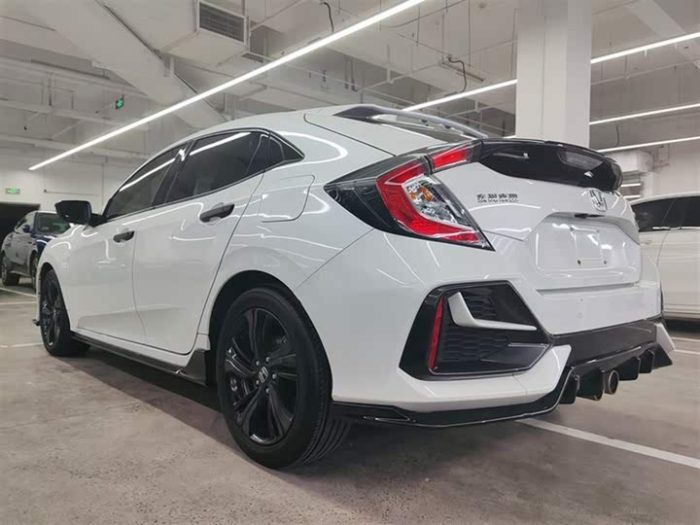 Civic 2021 HATCHBACK 220TURBO CVT Cool Control, Ноябрь 2021 г., пробег 29000 км. (Б/у) Передний — изображение 6