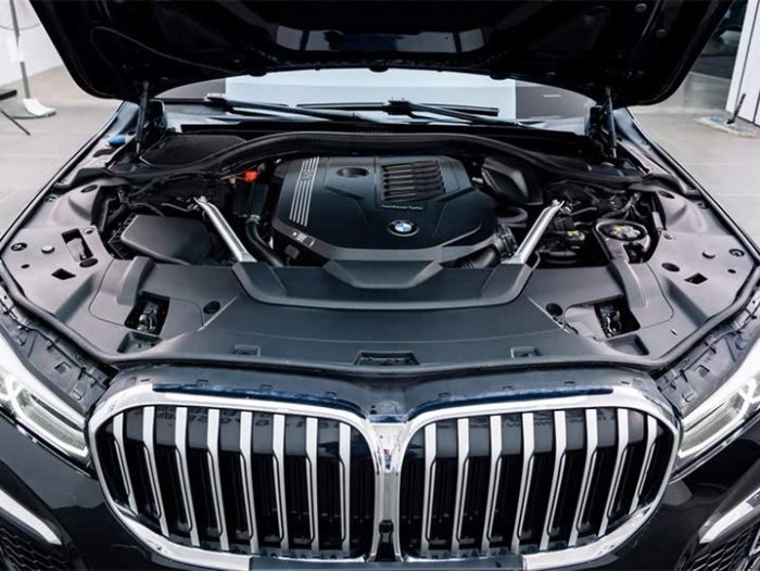 BMW 7 Series 2021 740Li Leading M Sport Package, Февраль 2022 г., пробег 59800 км. (Б/у) Задний — изображение 7