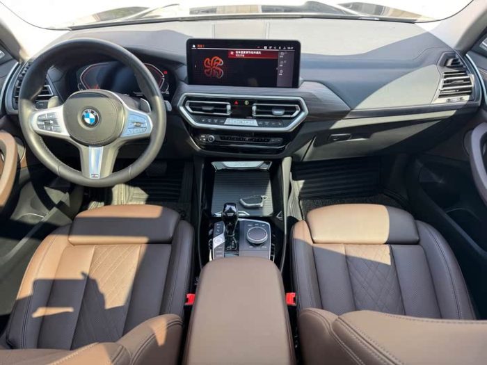 BMW X3 2023 xDrive30i Leading M Night Edition, Май 2023 г., пробег 17000 км. (Б/у) Полный — изображение 7