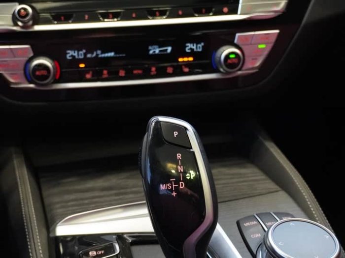 BMW 5 Series 2023 530Li Leading M Sport Package, Январь 2023 г., пробег 44500 км. (Б/у) Задний — изображение 7