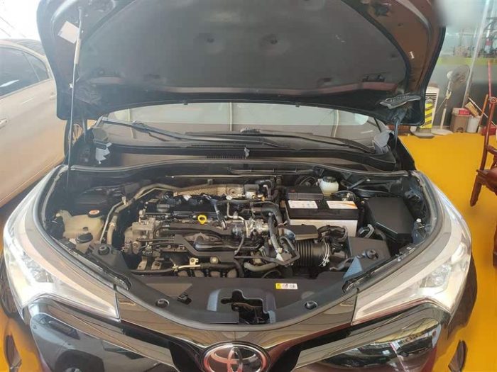 Toyota C-HR 2020 2.0L Comfort Edition, Июнь 2020 г., пробег 50500 км. (Б/у) Передний — изображение 7