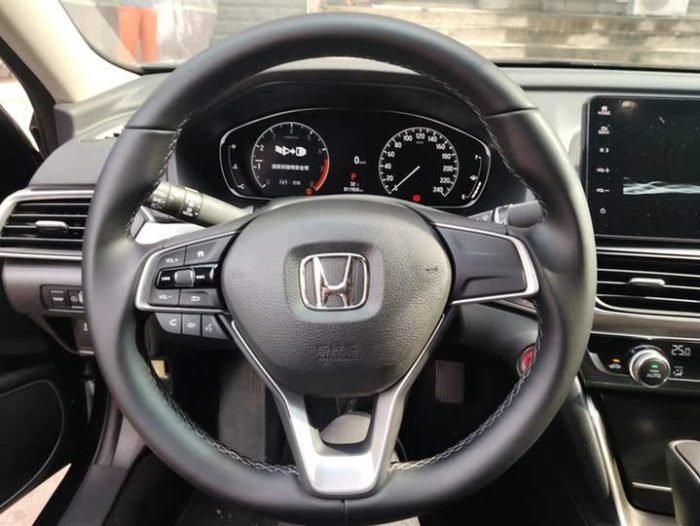 Accord 2022 260TURBO Luxury Edition, Март 2023 г., пробег 11900 км. (Б/у) Передний — изображение 7