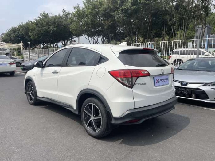 Binzhi 2020 1.5L CVT Pioneer Edition, Январь 2021 г., пробег 43000 км. (Б/у) Передний — изображение 8