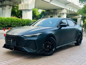 Changan UNI-V 2023 2.0T Speed ​​Edition, Июнь 2023 г., пробег 5000 км. (Б/у) Передний