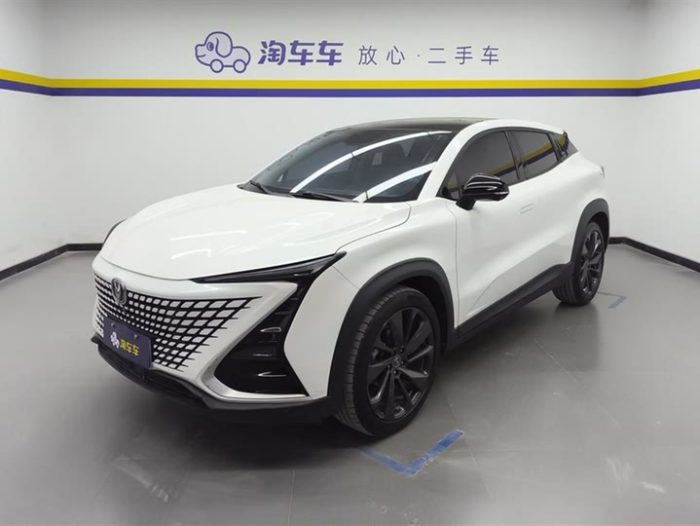 Changan UNI-T 2020 1.5T Premium Edition, Июль 2021 г., пробег 28000 км. (Б/у) Передний