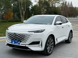 Changan UNI-K 2021 2.0T Premium Edition, Июль 2021 г., пробег 32000 км. (Б/у) Передний