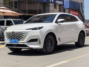 Changan UNI-K 2021 2.0T Premium Edition, Декабрь 2021 г., пробег 40000 км. (Б/у) Передний