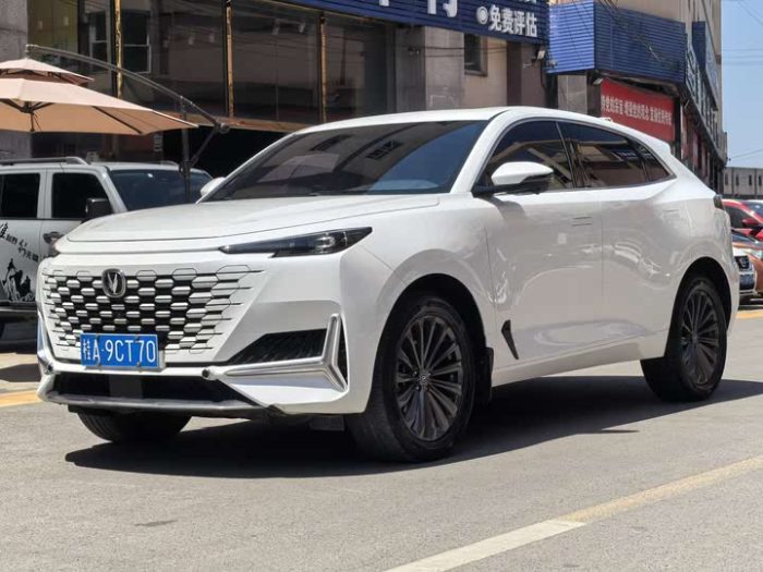 Changan UNI-K 2021 2.0T Premium Edition, Декабрь 2021 г., пробег 40000 км. (Б/у) Передний