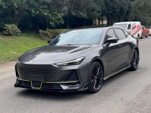 Changan UNI-V 2022 1.5T Sports Edition, Сентябрь 2022 г., пробег 20000 км. (Б/у) Передний