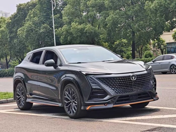 Changan UNI-T 2022 1.5T Excellence Edition, Январь 2023 г., пробег 33000 км. (Б/у) Передний — изображение 2