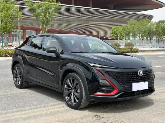 Changan UNI-T 2020 1.5T Flagship Model, Август 2020 г., пробег 65000 км. (Б/у) Передний — изображение 2