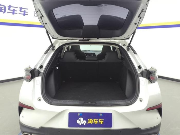 Changan UNI-T 2020 1.5T Premium Edition, Июль 2021 г., пробег 28000 км. (Б/у) Передний — изображение 3
