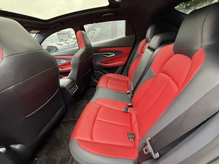 Changan UNI-T 2021 1.5T Excellence Edition, Август 2021 г., пробег 50000 км. (Б/у) Передний — изображение 3