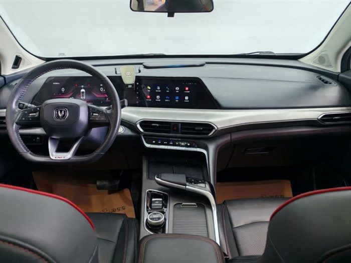 Changan UNI-T 2020 1.5T Premium Edition, Август 2021 г., пробег 51400 км. (Б/у) Передний — изображение 4