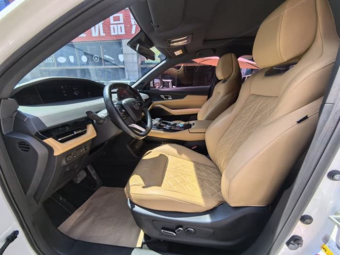 Changan UNI-K 2021 2.0T Premium Edition, Декабрь 2021 г., пробег 40000 км. (Б/у) Передний — изображение 4