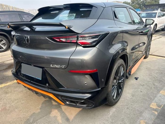 Changan UNI-T 2023 Second Generation 1.5T Premium Edition, Февраль 2023 г., пробег 18000 км. (Б/у) Передний — изображение 5