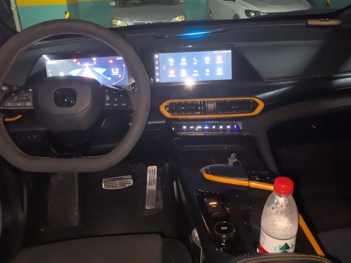 Changan UNI-T 2021 1.5T Sports Edition Flagship Model, Июль 2021 г., пробег 73900 км. (Б/у) Передний — изображение 5