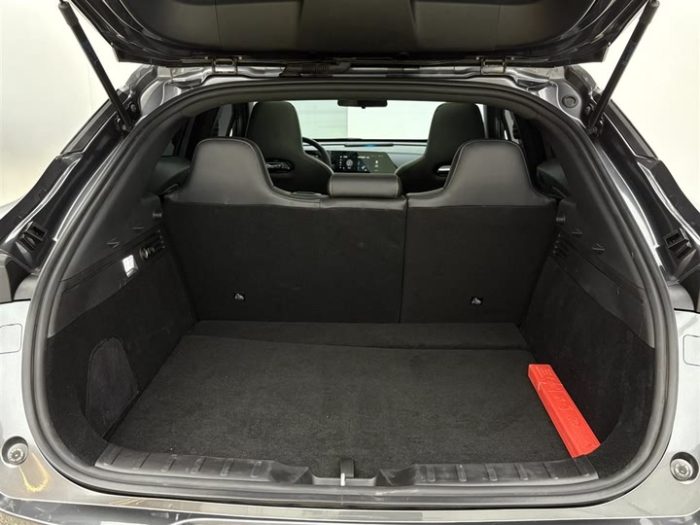 Changan UNI-T 2022 2.0T Sports Edition Premium Edition, Январь 2023 г., пробег 18000 км. (Б/у) Передний — изображение 5