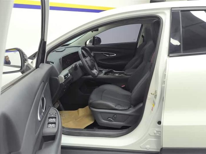 Changan UNI-T 2020 1.5T Premium Edition, Июль 2021 г., пробег 28000 км. (Б/у) Передний — изображение 5
