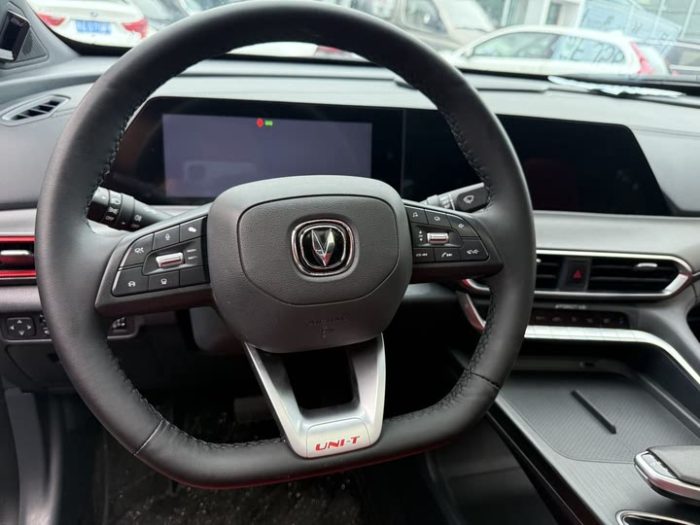 Changan UNI-T 2021 1.5T Excellence Edition, Август 2021 г., пробег 50000 км. (Б/у) Передний — изображение 5
