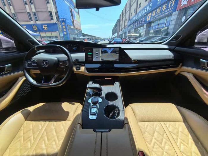 Changan UNI-K 2021 2.0T Premium Edition, Декабрь 2021 г., пробег 40000 км. (Б/у) Передний — изображение 5