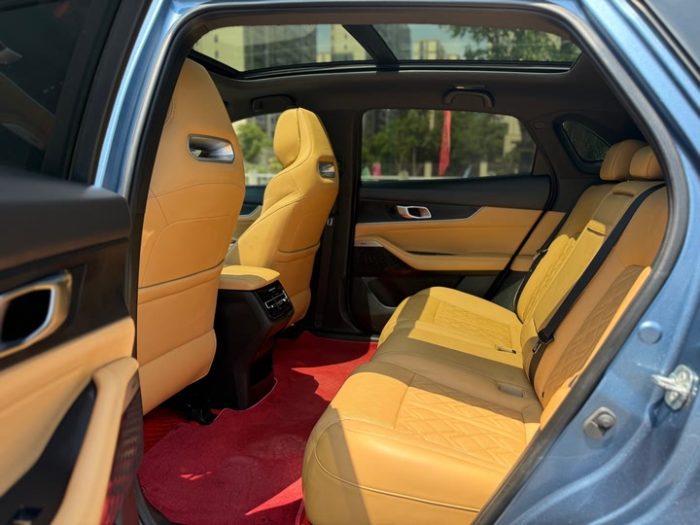 Changan UNI-K 2021 2.0T Premium Edition, Декабрь 2021 г., пробег 40000 км. (Б/у) Передний — изображение 6