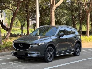 Mazda CX-5 2021 2.0L Automatic 2WD Premium Edition, Август 2021 г., пробег 70000 км. (Б/у) Передний