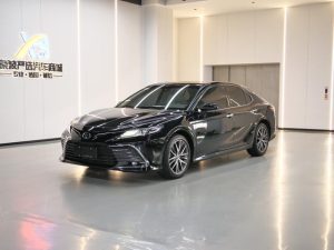 Camry 2021 2.5G Luxury Edition, Сентябрь 2021 г., пробег 3000 км. (Б/у) Передний
