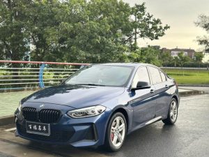 2021 BMW 1 Series 120i M Sport Night Edition, Апрель 2021 г., пробег 23000 км. (Б/у) Задний