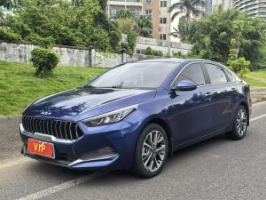 Kia K3 2021 1.5L IVT Luxury Edition, Ноябрь 2021 г., пробег 70000 км. (Б/у) Передний