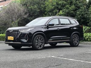 Tiggo 8 PRO 2022 290T 2WD Vast Edition 5-seater, Июнь 2023 г., пробег 10000 км. (Б/у) Передний