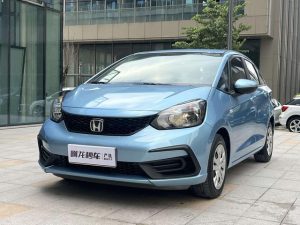 2021 Fit 1.5L CVT Trendy Edition, Ноябрь 2020 г., пробег 61300 км. (Б/у) Передний
