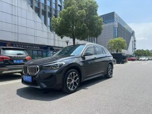 BMW X1 2021 sDrive25Li Leading Edition, Март 2021 г., пробег 61000 км. (Б/у) Передний