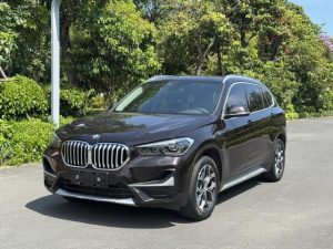 BMW X1 2020 sDrive20Li Premium Edition, Октябрь 2020 г., пробег 56000 км. (Б/у) Передний