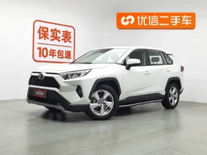 RAV4 Rongfang 2020 2.0L CVT 2WD Fashion Edition, Январь 2021 г., пробег 27800 км. (Б/у) Передний