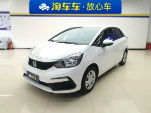 2021 Fit 1.5L CVT Trendy Edition, Май 2022 г., пробег 52800 км. (Б/у) Передний