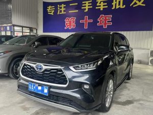 YARIS L 2022 YARIS X 1.5L CVT Leading PLUS Edition, Июнь 2021 г., пробег 35000 км. (Б/у) Передний