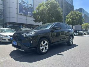 RAV4 Rongfang 2022 2.0L CVT 2WD Fashion PLUS Edition, Январь 2021 г., пробег 78000 км. (Б/у) Передний