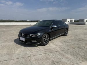 2019 Magotan 280TSI DSG Leading Edition National V, Ноябрь 2020 г., пробег 52000 км. (Б/у) Передний