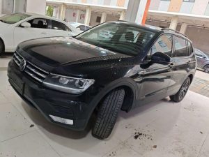 Tiguan L 2021 280TSI Automatic 2WD Smart Edition, Декабрь 2020 г., пробег 35200 км. (Б/у) Передний