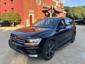 Tiguan L 2021 280TSI Automatic 2WD Smart Edition, Март 2021 г., пробег 120000 км. (Б/у) Передний