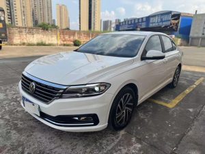 Lavida 2021 1.5L Automatic Vision Edition, Апрель 2022 г., пробег 37000 км. (Б/у) Передний